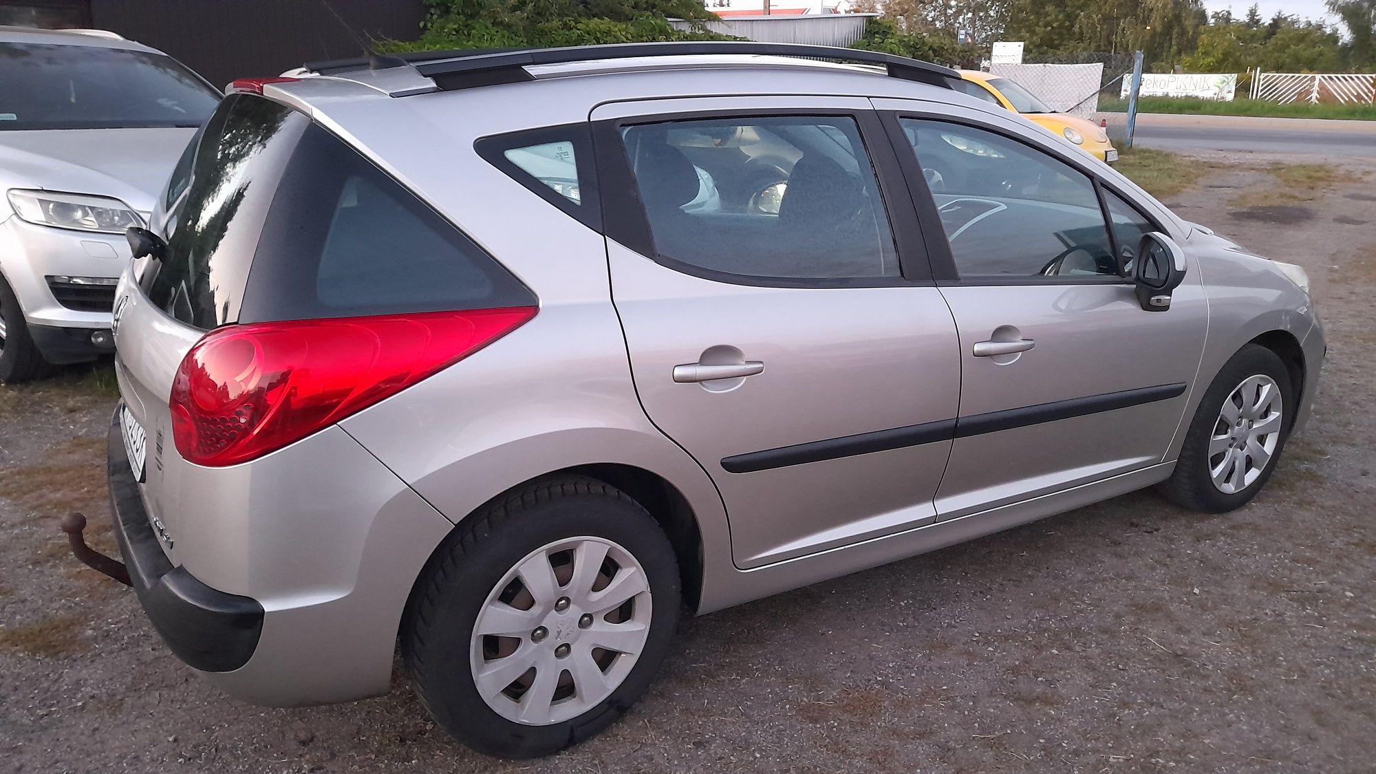 Peugeot 207 SW 1,6 HDI klima zarejestrowany 1 właściciel Prywatny !!
