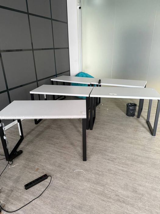 РОСПРОДАЖ МЕБЛІВ, столи, крісла офісні комоди тумби шафи, полиці,