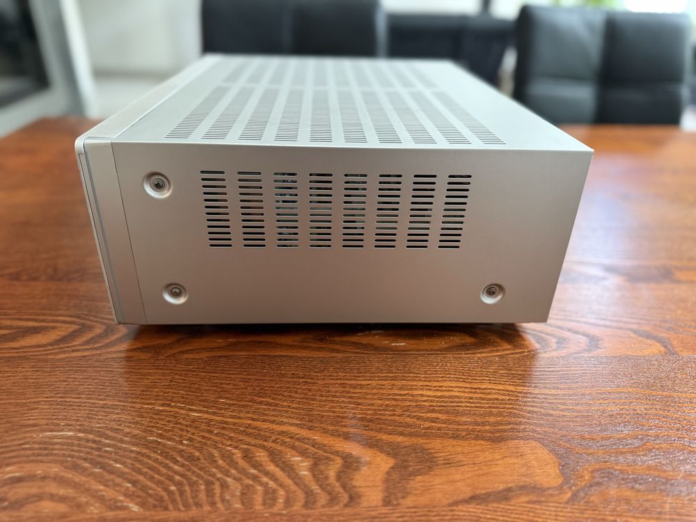 Amplituner MARANTZ SR4001