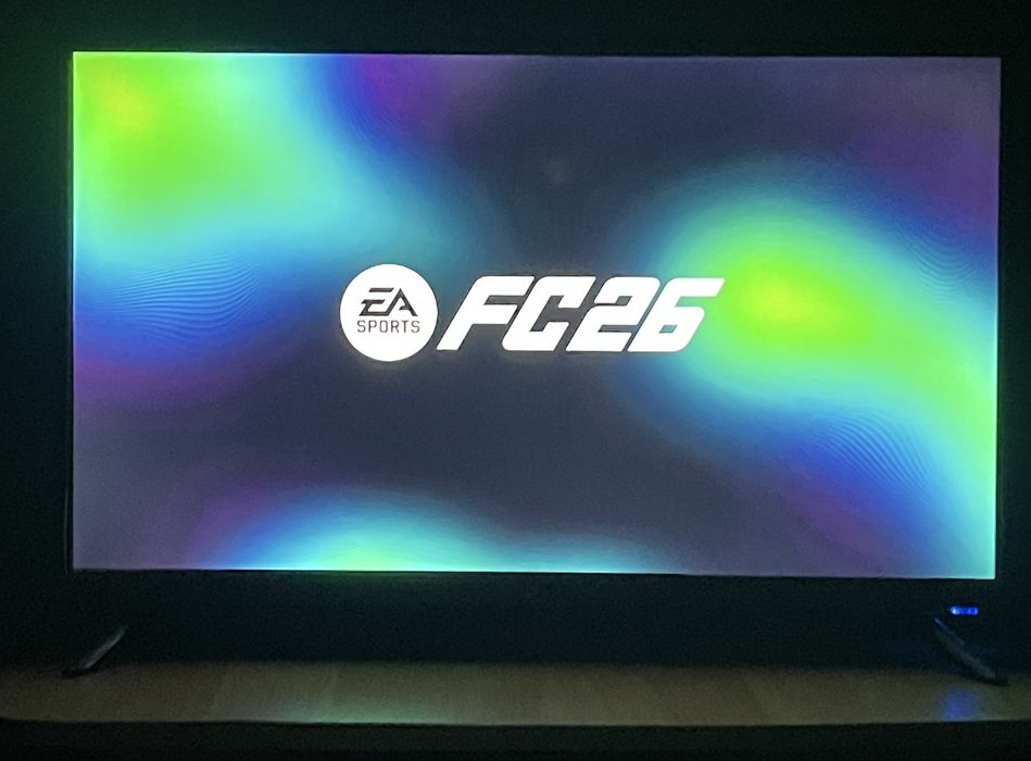 PlayStation 4 pro 1 tb +fifa26