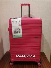Середня поліпропіленова валіза чемодан средний купить в Украине