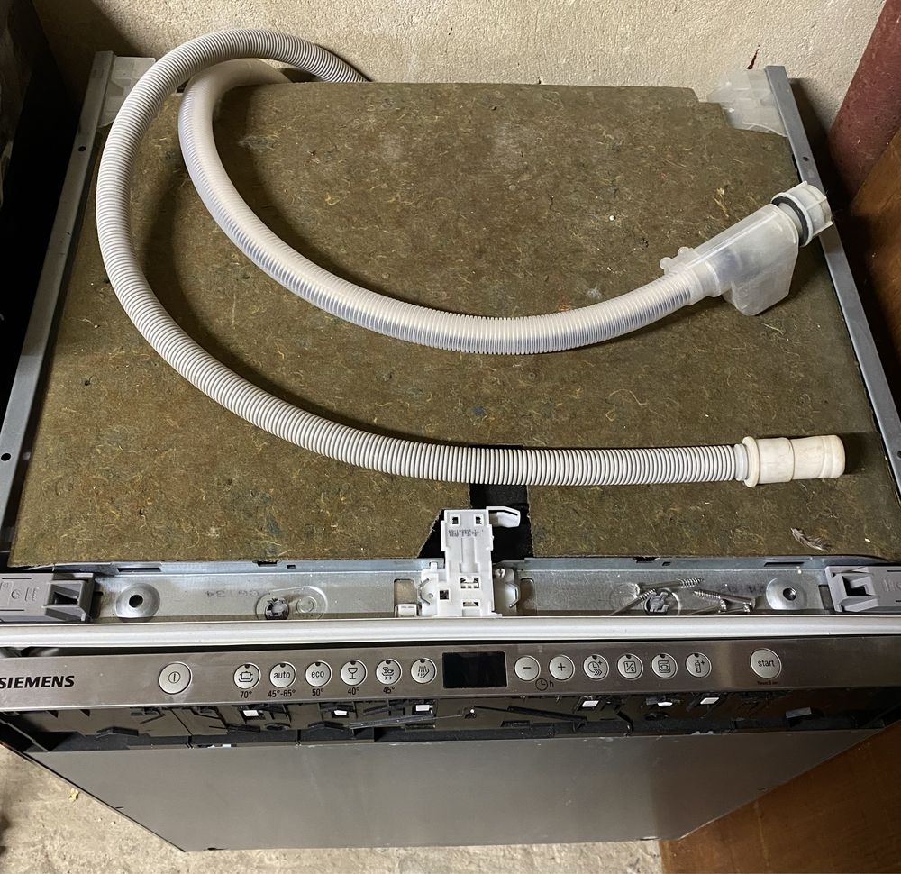 Посудомийна машина SIEMENS SN66N093EU/97