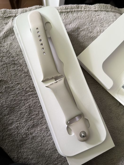 Zegarek Apple Watch seria 9 45 mm GPS