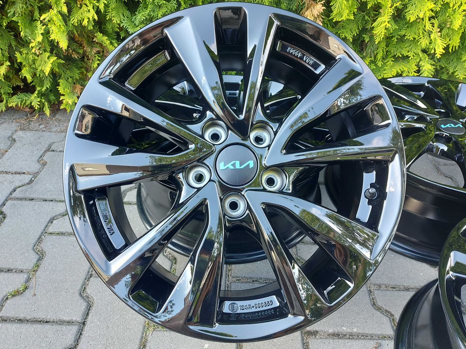17 5x114.3 Et50 OxxO Kia Ceed Sportege Hyundai ix20 i30 Mazda 3, 5, 6