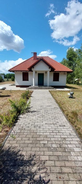 Dom przy lesie Gębiczyn koło Czarnkowa