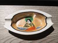 Miniaturowa popielniczka Klimax, japońska porcelana ręcznie malowana