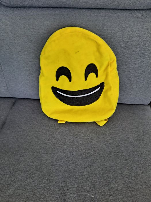 Oddam plecak dzieciecy