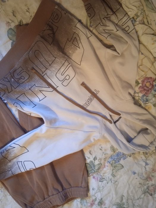 Спортивний костюм для хлопчика.