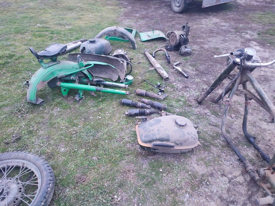 Урал по запчастинах