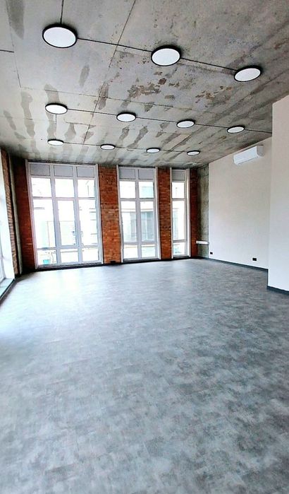 Здається приміщення комерційного призначення