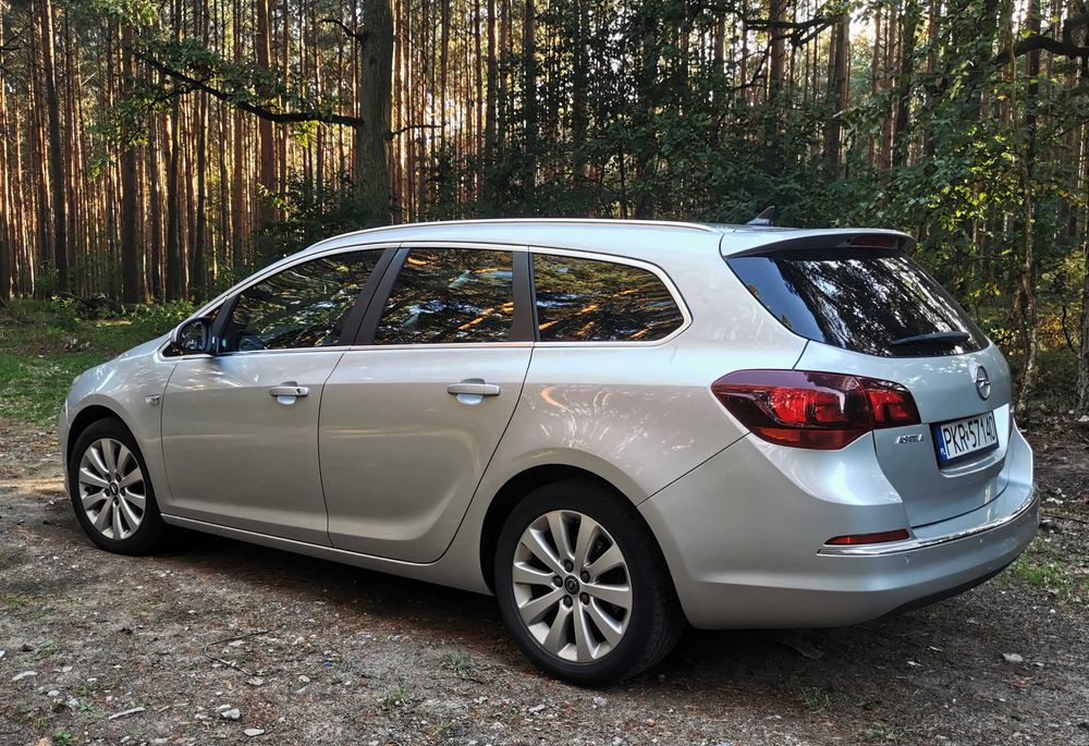 Opel Astra J Sport Tourer EcoFlex