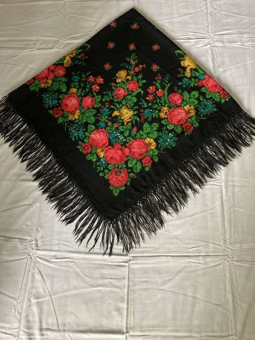 Хустка чисто шерстяна