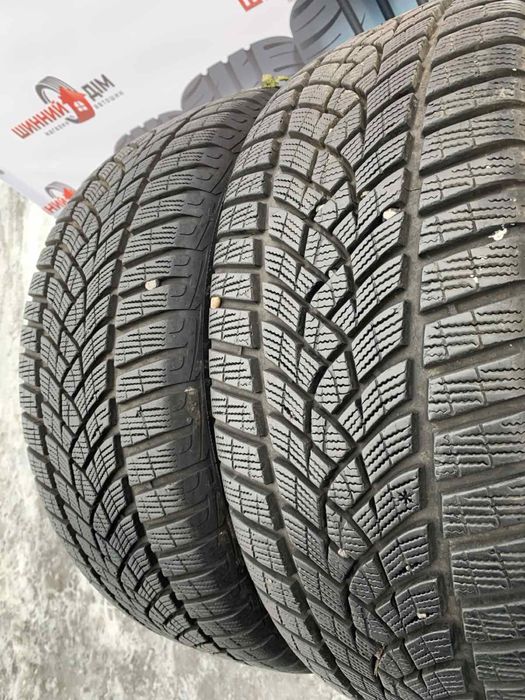 Шини 225/55 R17  пара Goodyear, зима, ранфлет, 7,9мм