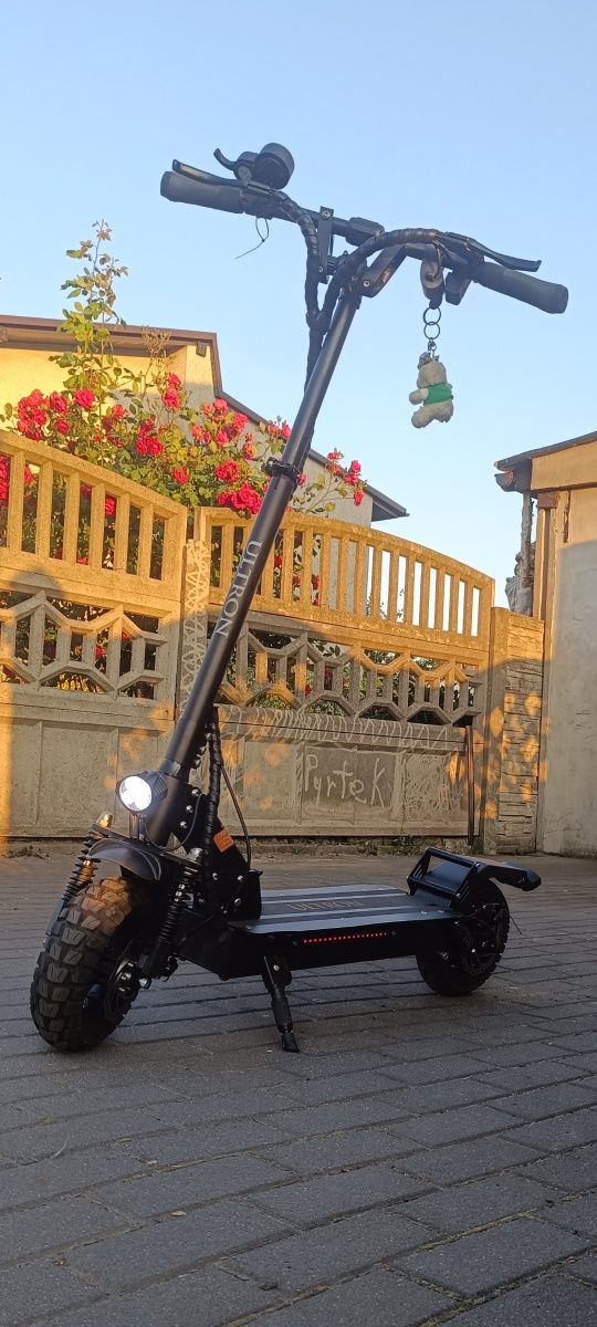 Hulajnoga elektryczna ultron