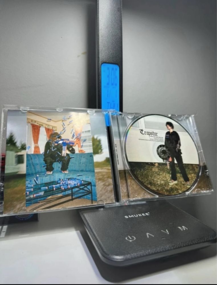 Z autografem płyta Young Multi Trapstar