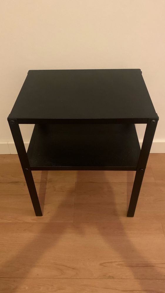 Mesa de Cabeceira Ikea