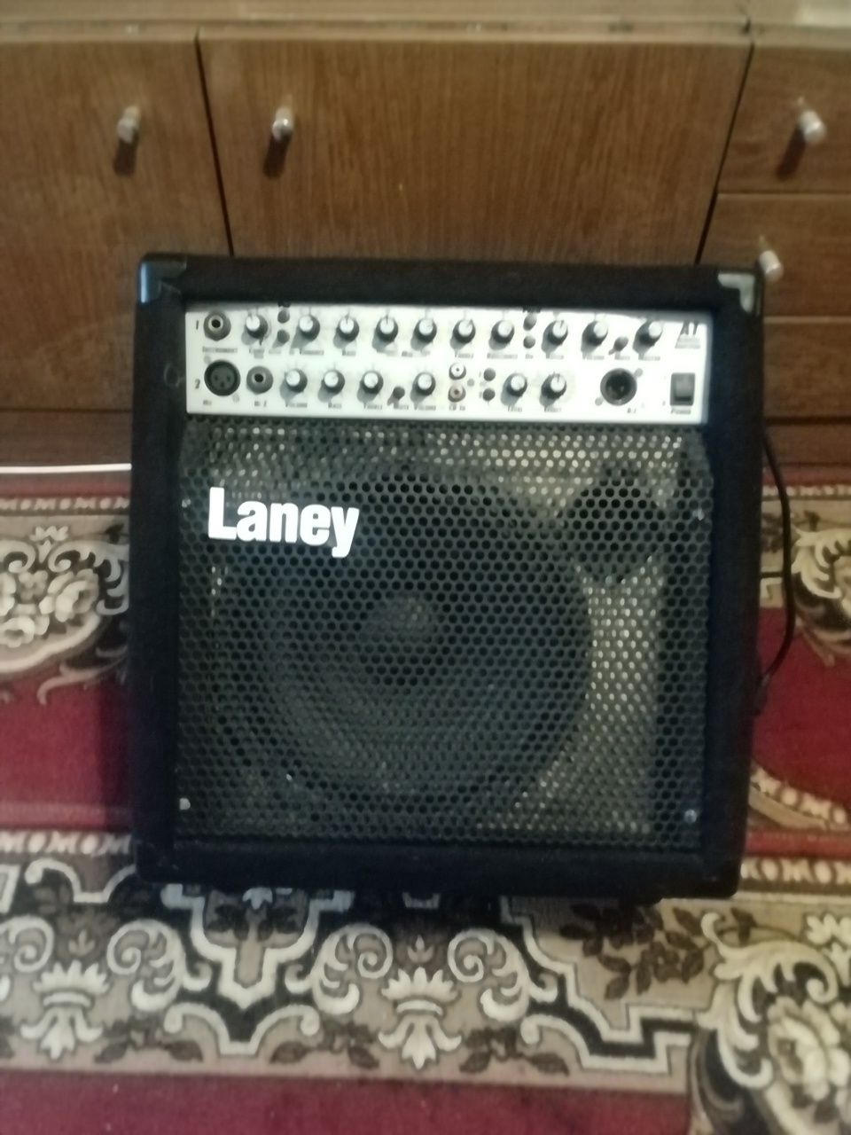 Гитарный Комбик Laney A1