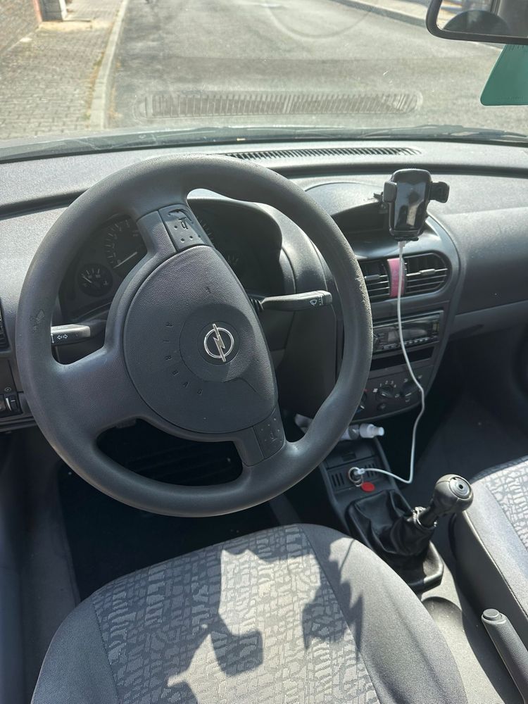 Corsa 1.2 confort