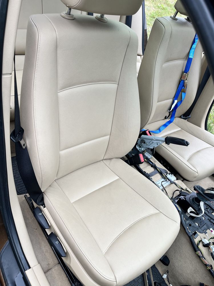 Wnętrze skóra Bmw x1 e84 lift podgrzewane beżowe Nevada beige LUB4