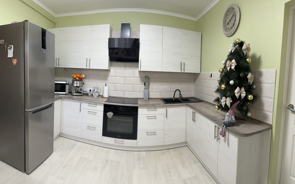 Дом возле центрального рынка