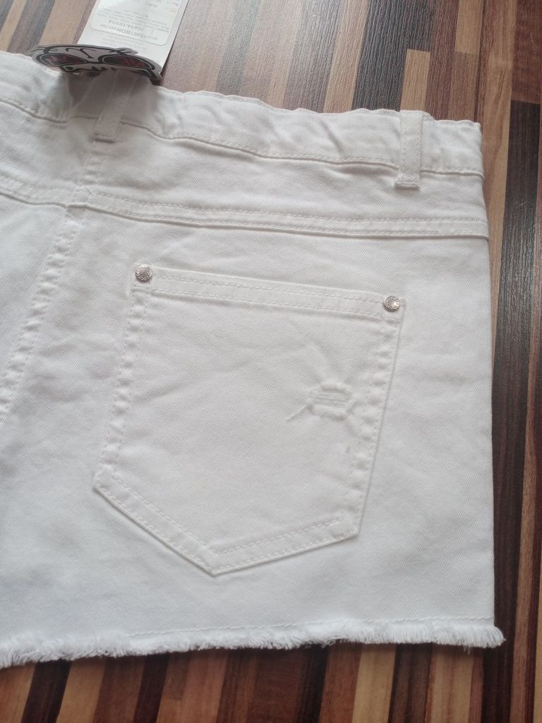 Spodenki krótkie dziewczęce jeansowe białe Coccodrillo rozm. 164 NOWE