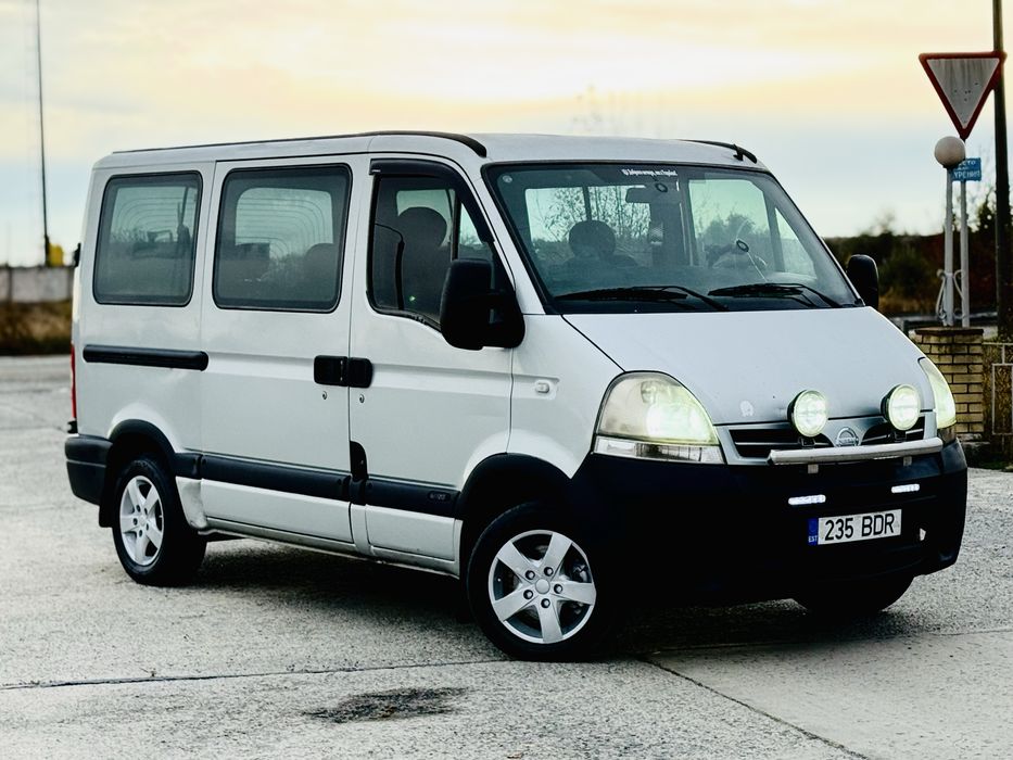 Продам Nissan lNTERSTAR