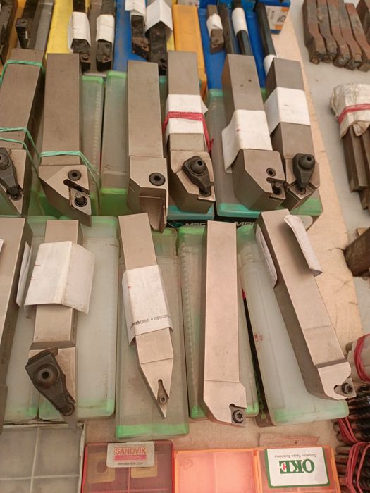 товарный резец смокс,пластина твердый сплав, импортных, инструмент.