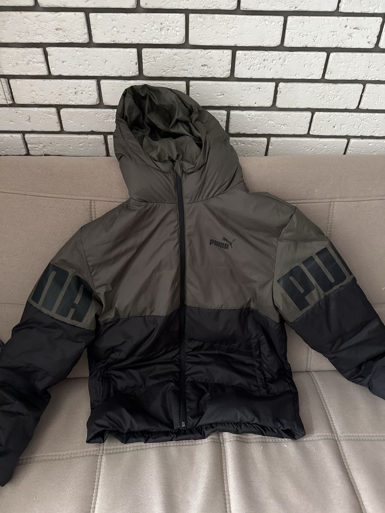 Puma утеплённая куртка, оригинал, р.M, зимняя/осенняя