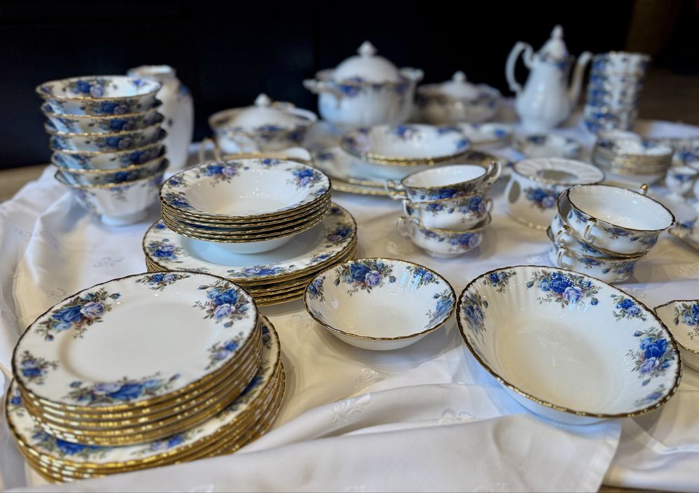 Serwis porcelany Royal Albert Moonlight Rose