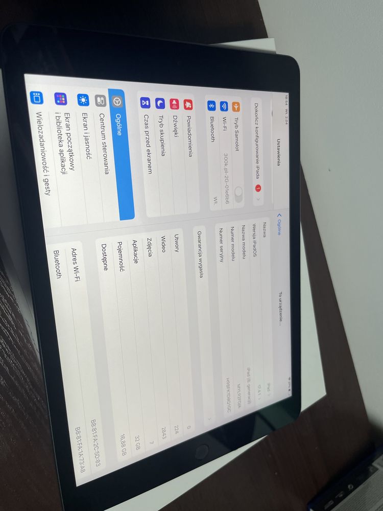 Apple Ipad 8Gen Gwiezdna Szarość 10,2