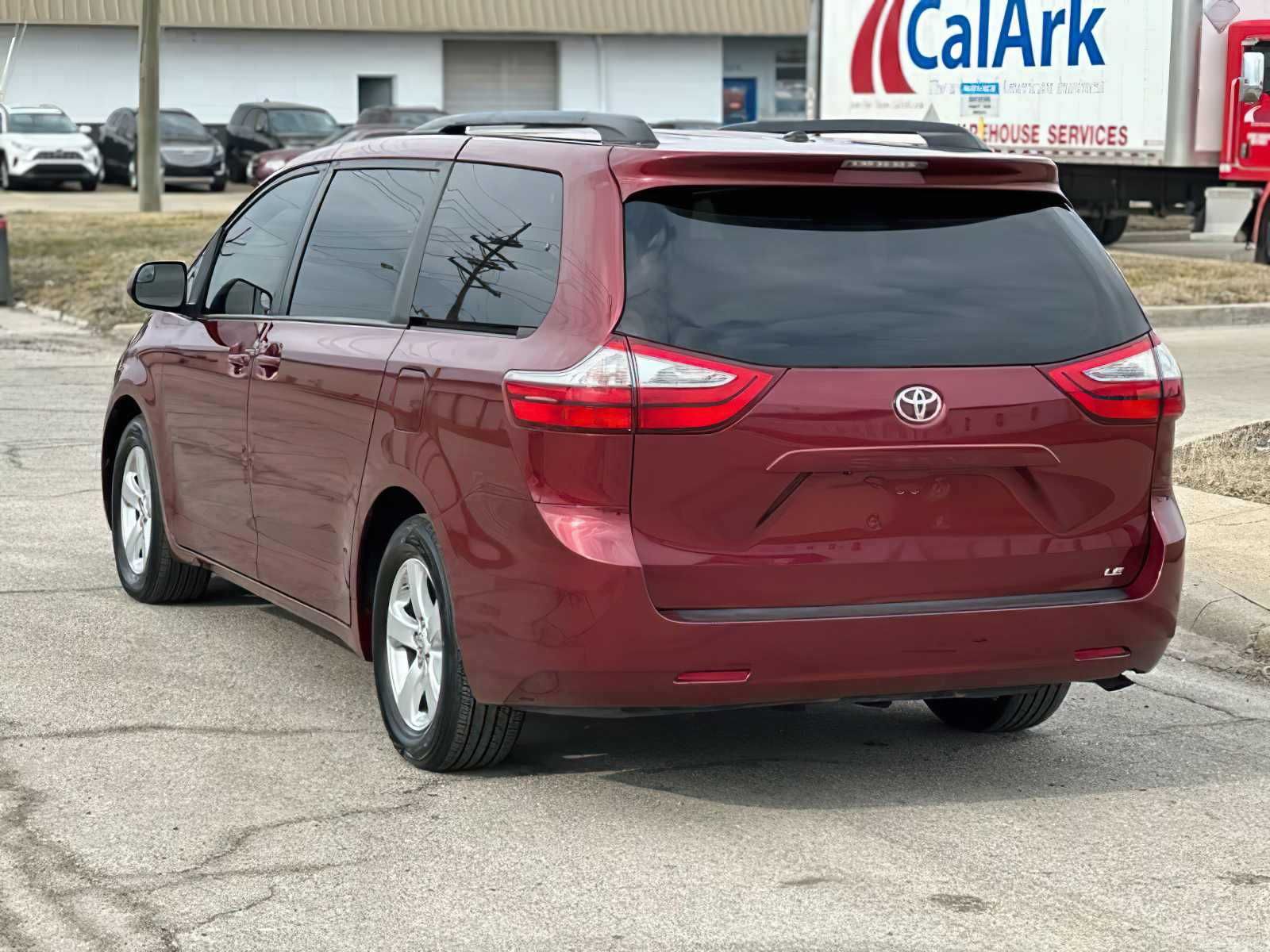 2017 Toyota Sienna