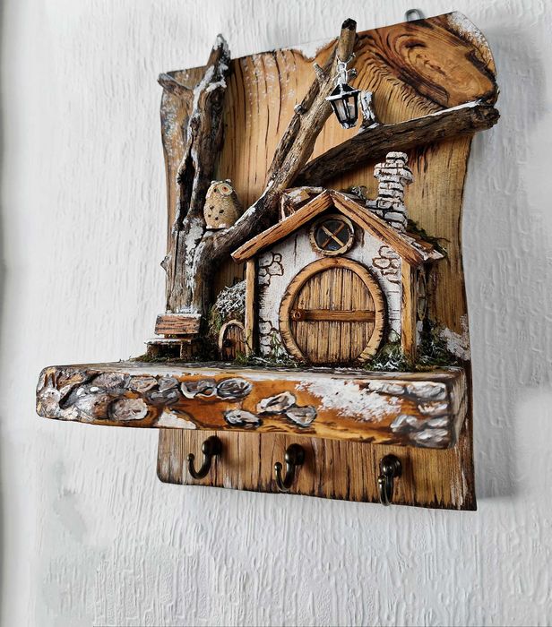 Ключниця сувенірна з деревини