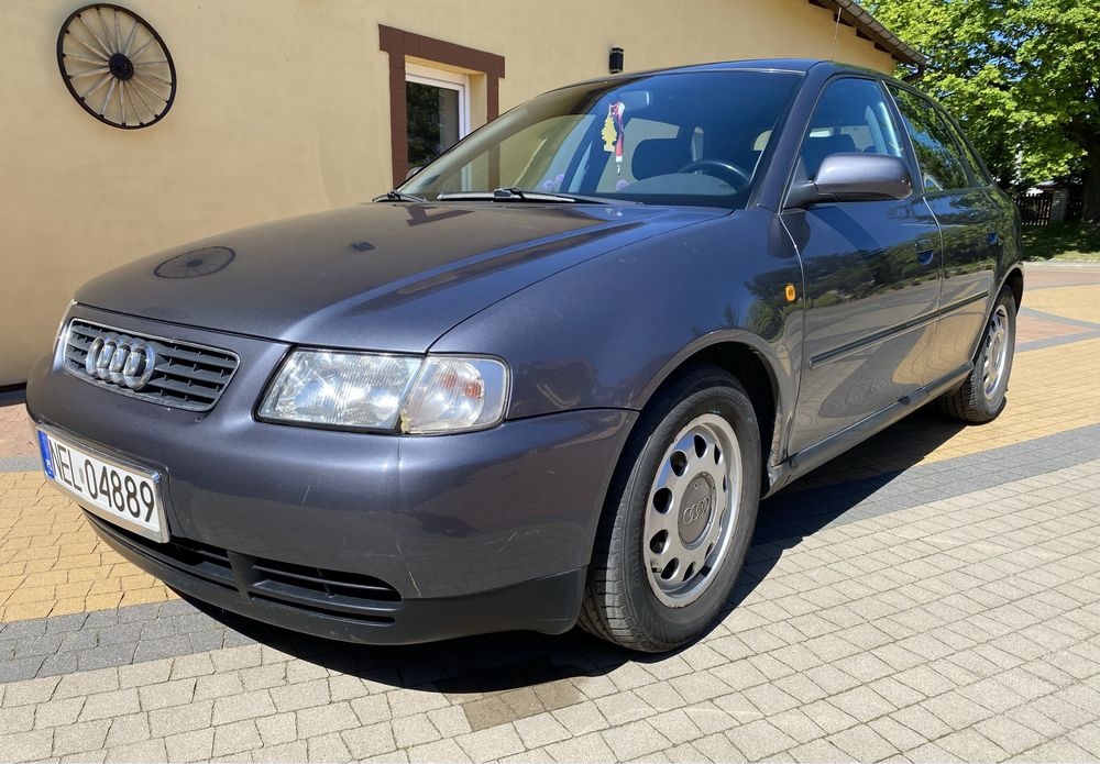 Audi A3  1,6 8L 2000 rok