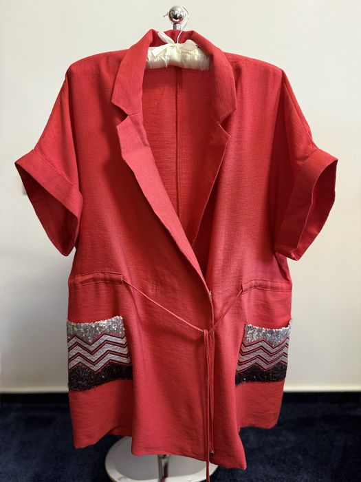 Костюм літній, б/в.