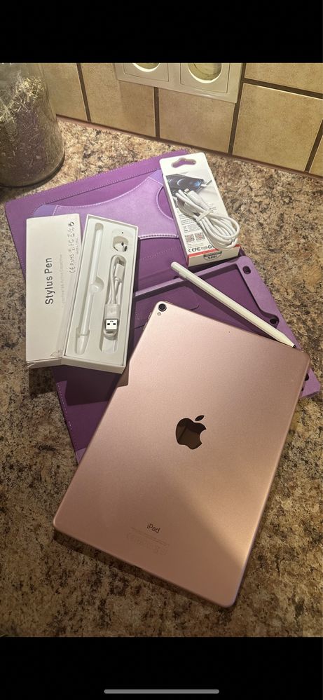 Tablet iPad Apple PRO - Rose Gold - TOUCH ID - Procreate