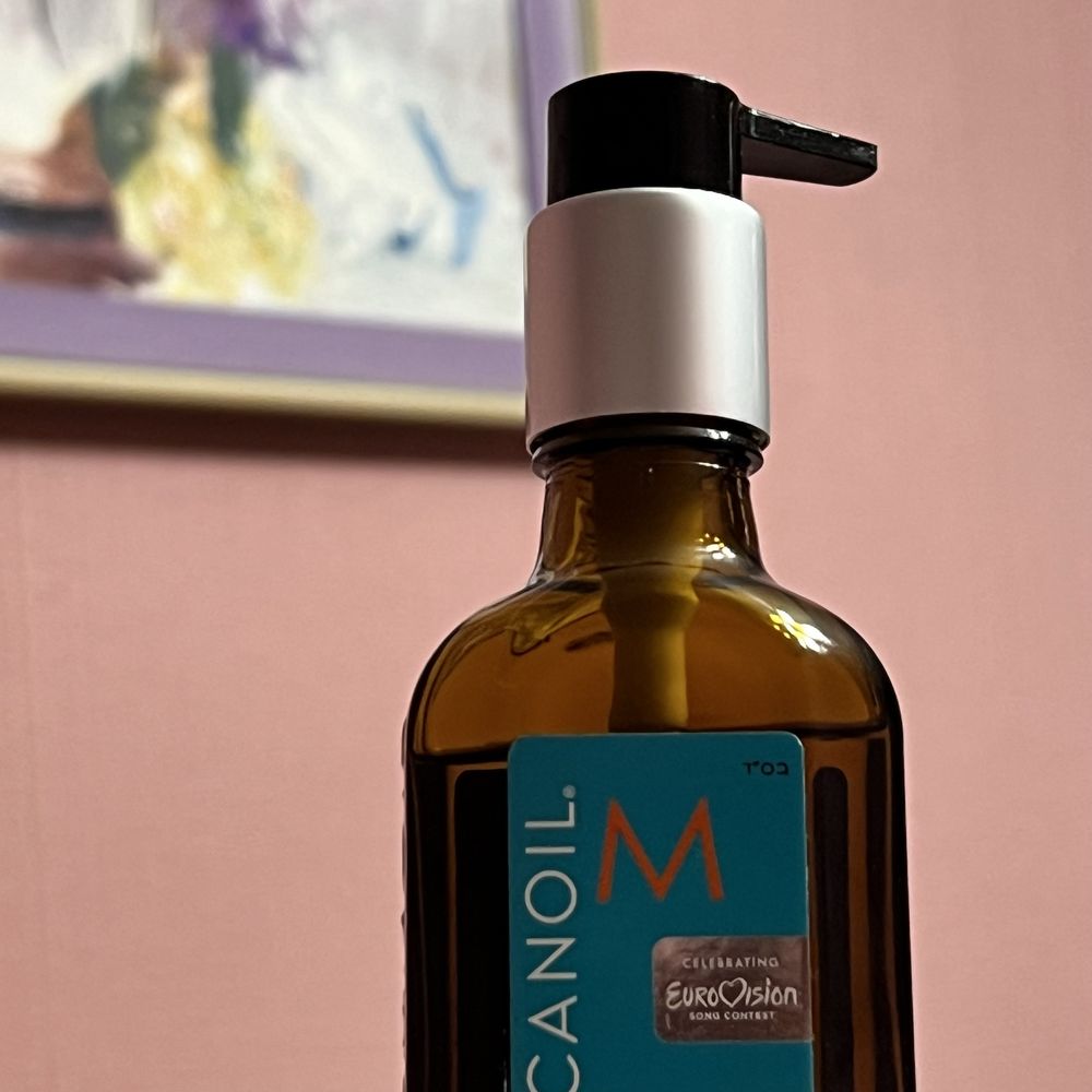 Восстанавливающее масло для волос Moroccanoil Treatment с дозатором