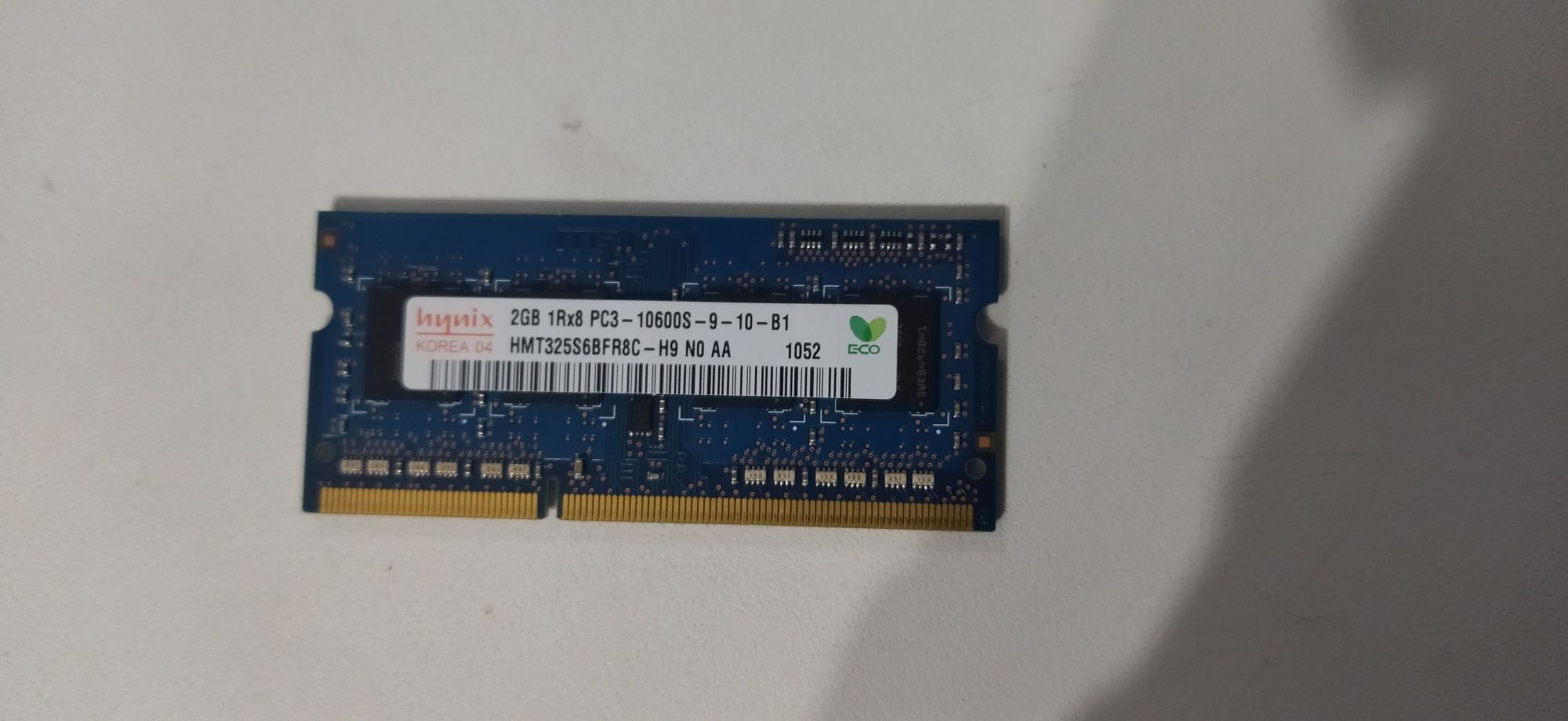Продам 2 планки пам'яти Hynix 2 GB SO-DIMM DDR3 1333 MHz