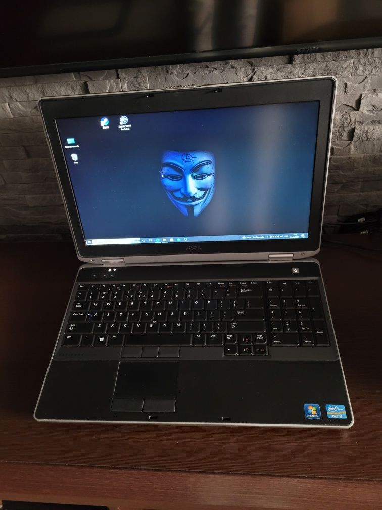 DELL Latitude E6530 i7 idealny stan