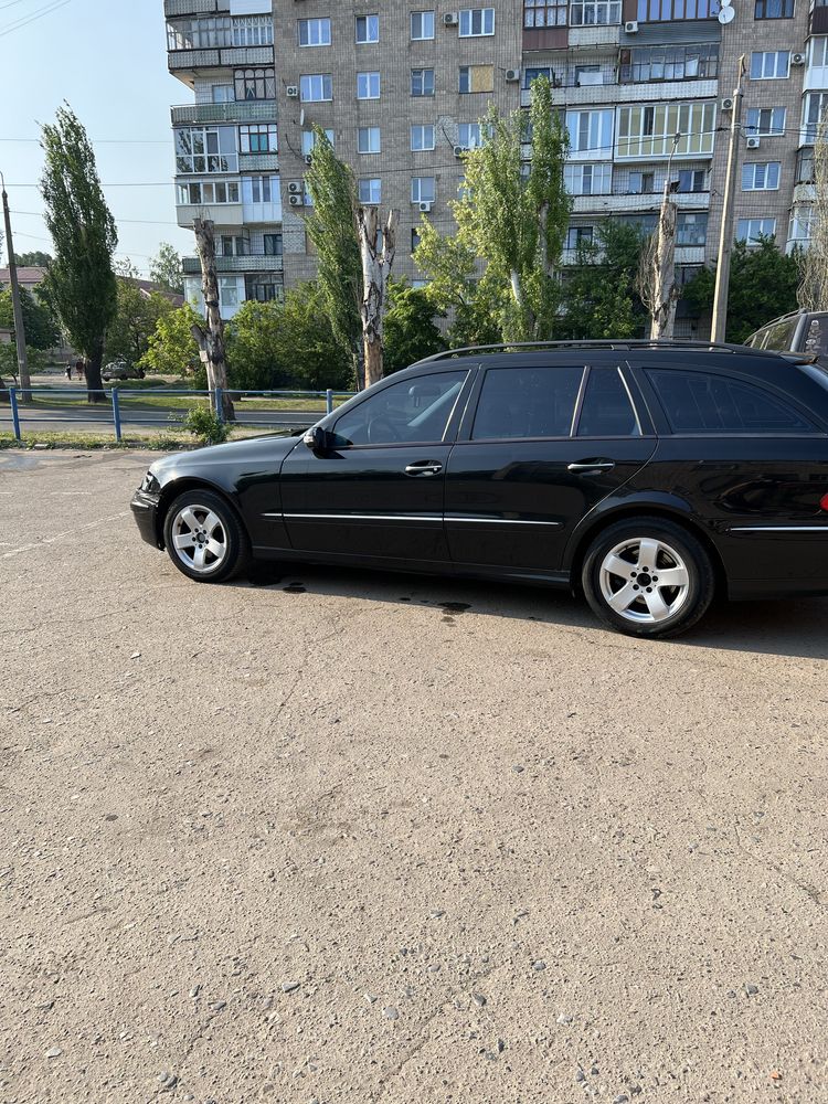 Mersedes w211 2,7td срочно