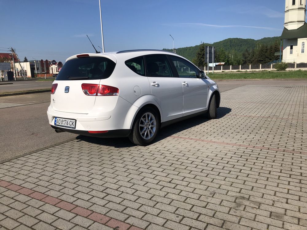 Seat Altea XL 2011 рік від власника