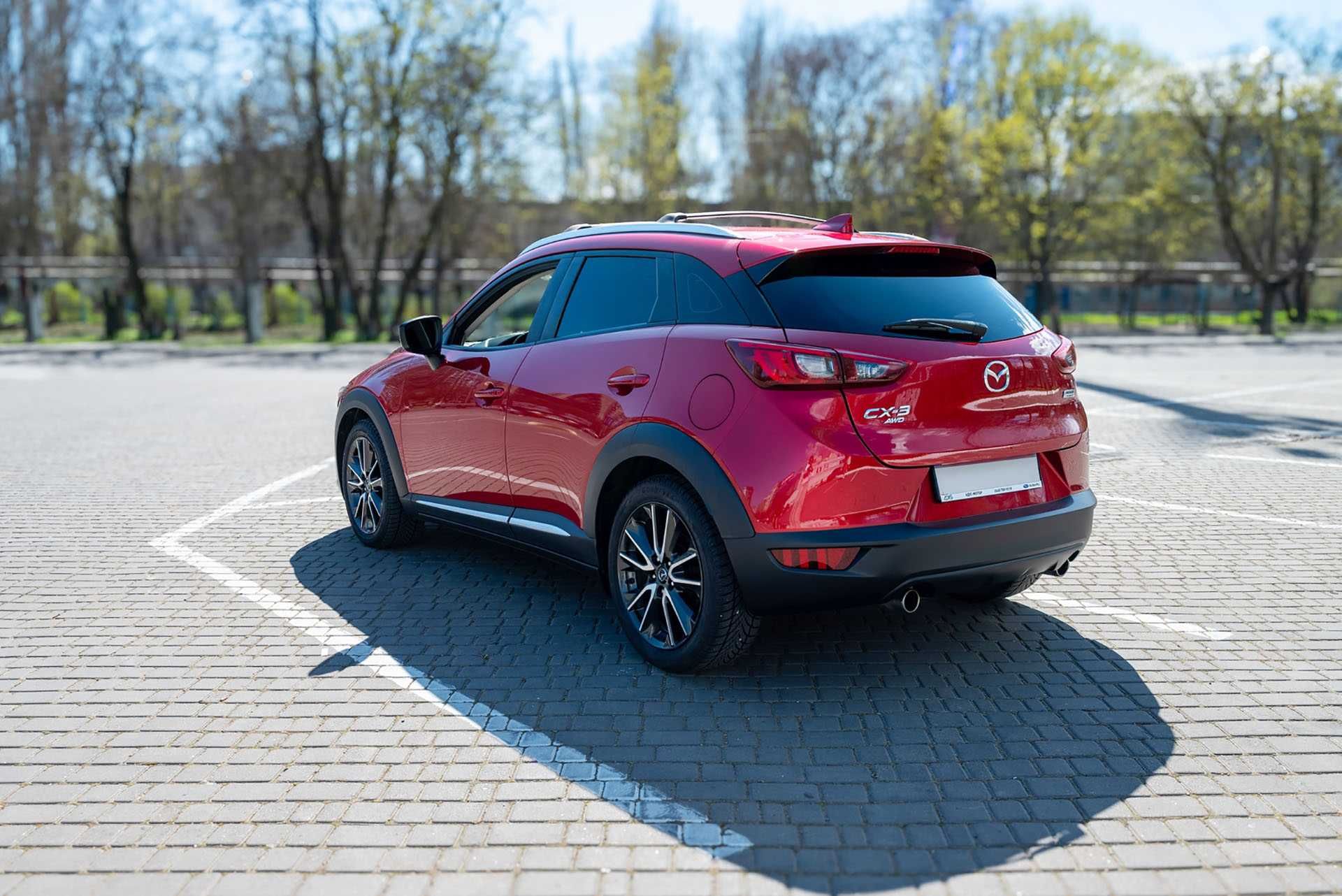 Mazda CX-3 AWD 2.0 на коже с люком (2015 г.в.)