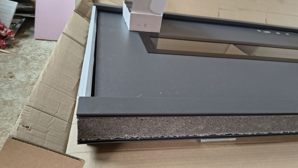Drzwi zewnętrzne stalowo-aluminiowe Nowe