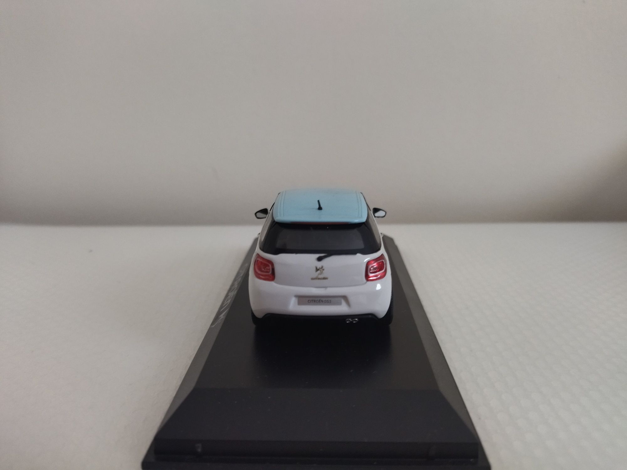 Miniatura Citroen DS3 Nova 1/43