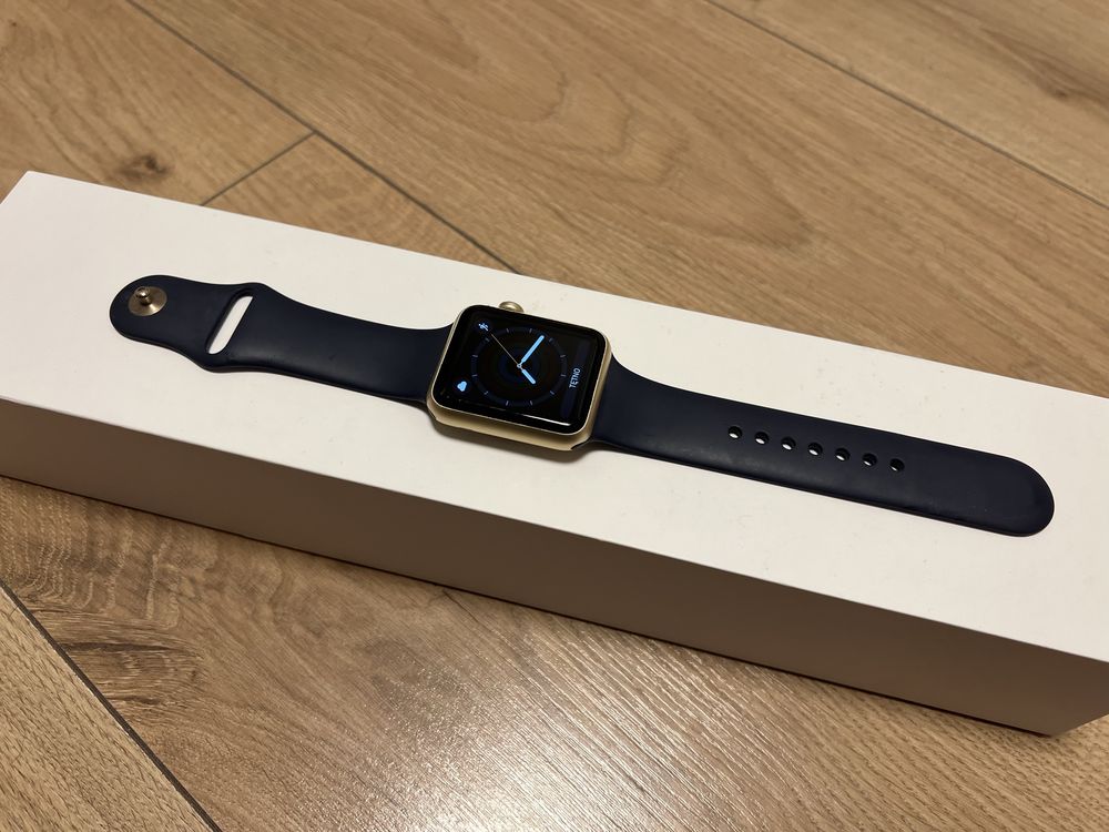 Apple Watch serii 7000 42 mm GOLD w bardzo fajnym stanie!