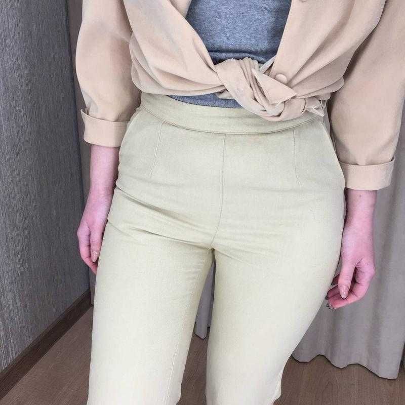 Светло-песочные брюки бриджи y-anshang с завышенной талией