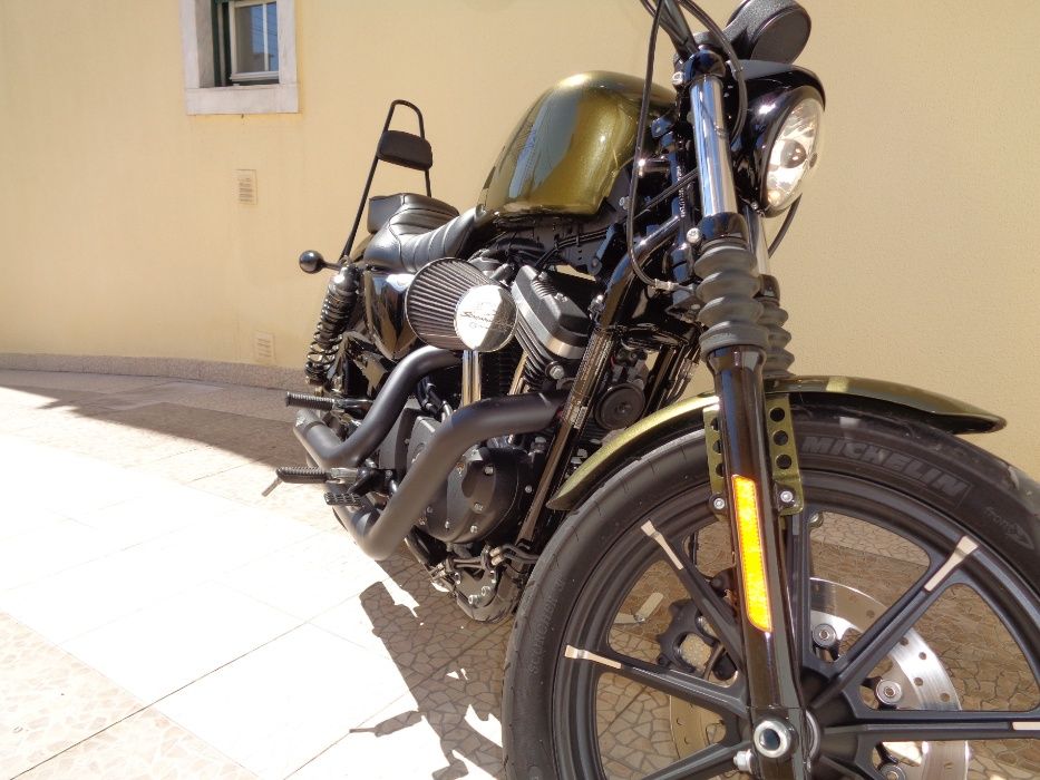 Harley-Davidson Iron 883