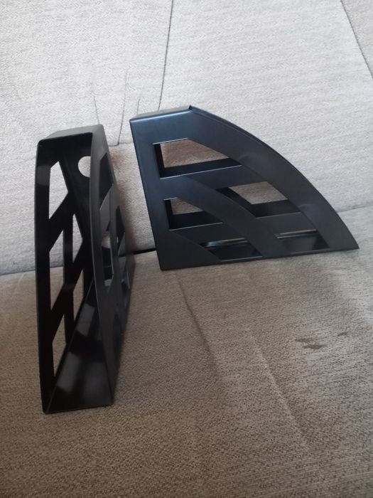 Лоток пластиковий, вертикальний, чорний