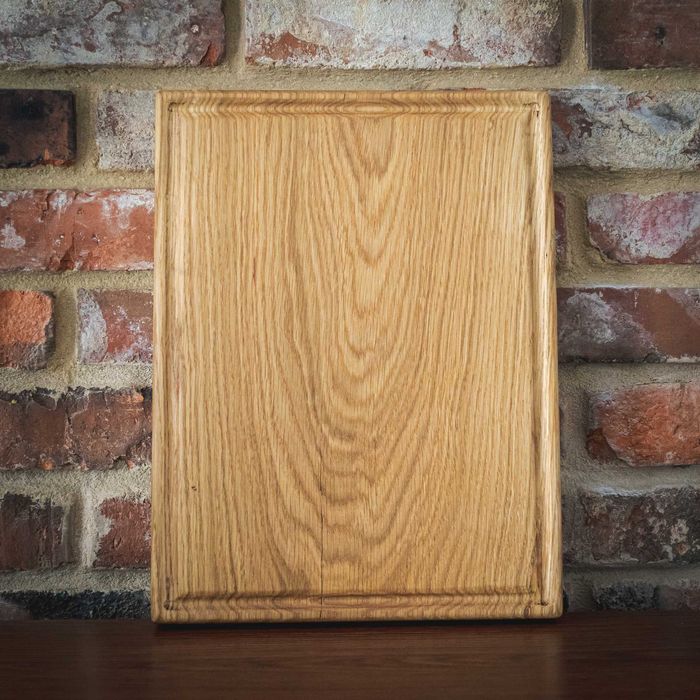 Deska do krojenia lub podawania 40x30 dębowa z monolitu Handmade