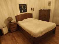 Cama + Cómoda + Mesa de Cabeceira Quarto Completo
