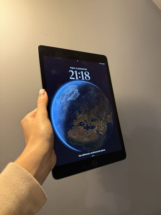 Apple Ipad 9 generacji